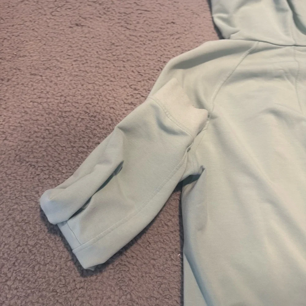 Lululemon City Sweat Hoodie Men M Color Hazy Jade Stretch Performance Casual